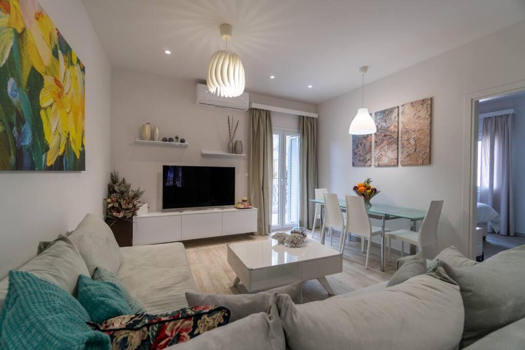 Serenita City Center Apartment Corfu  Exteriör bild